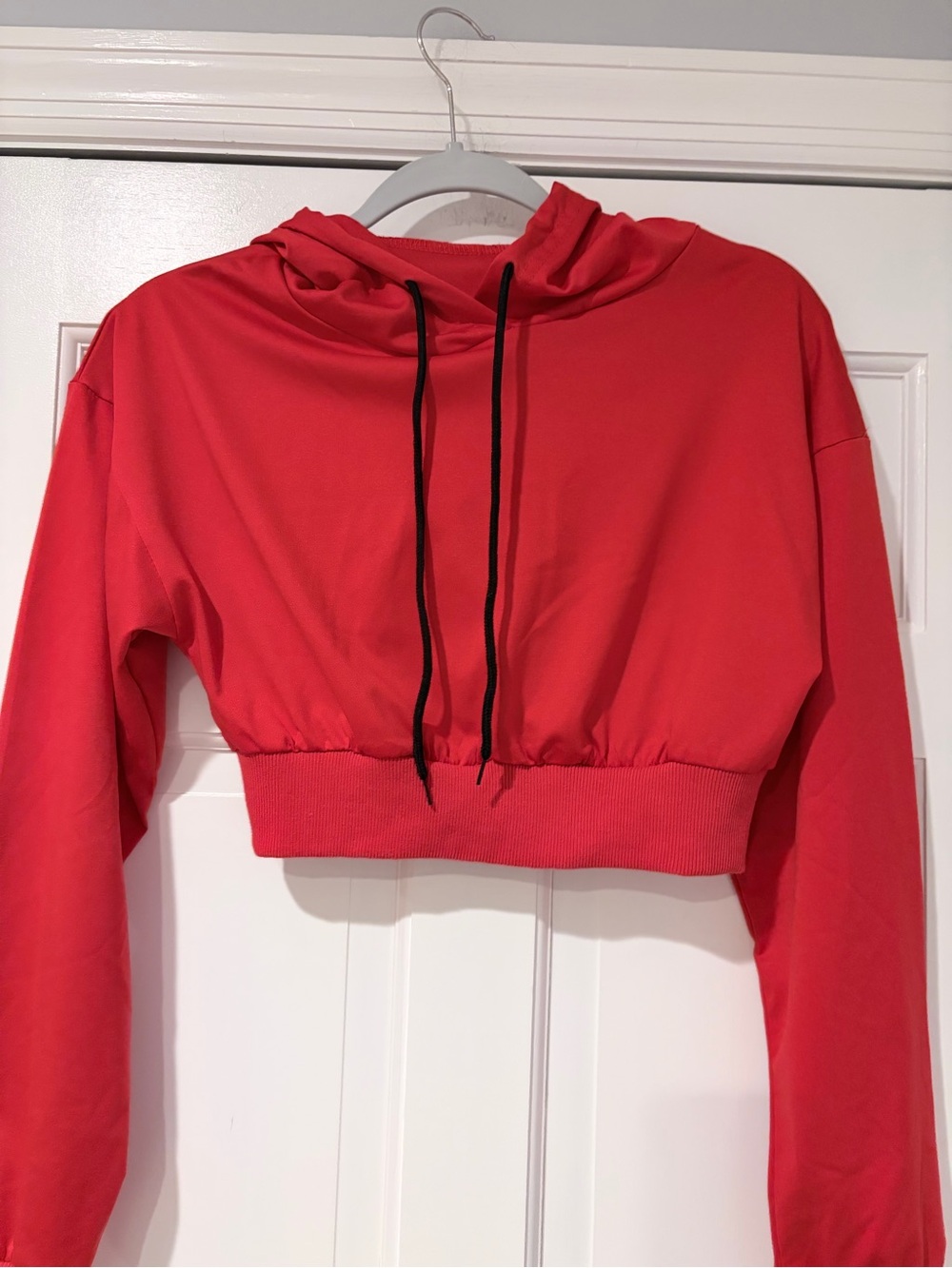 XS Red Cropped Hoodie Pullover